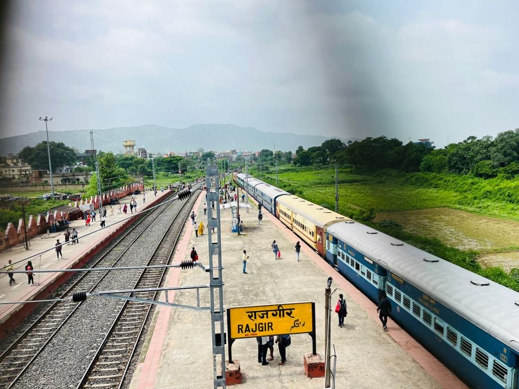 Rajgir railway station platforms, elevated view